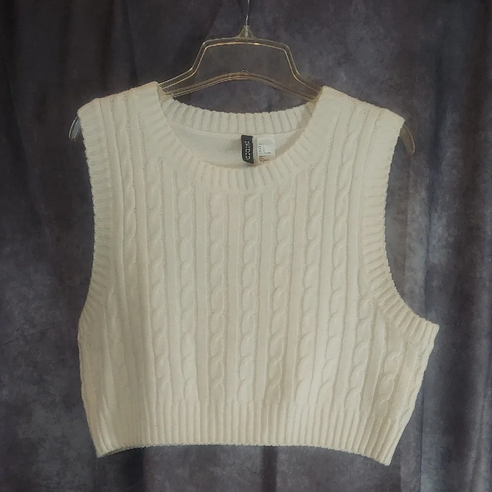 Divided H&M Cream Cable Knit Cropped Sweater Vest Sleeveless Pullover Size Large